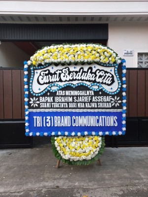 Papan Bunga Duka di Secang